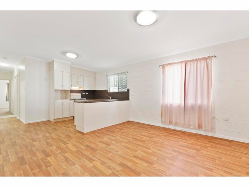 1/269 Grubb Street, Koongal QLD 4701